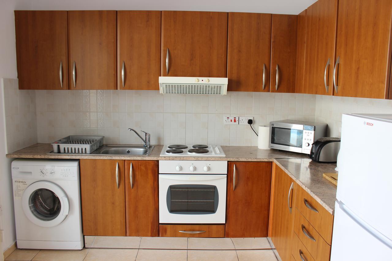 Appartement Diana Townhouse 2 à Paphos Extérieur photo