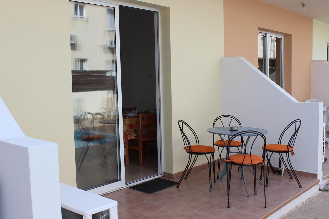 Appartement Diana Townhouse 2 à Paphos Extérieur photo