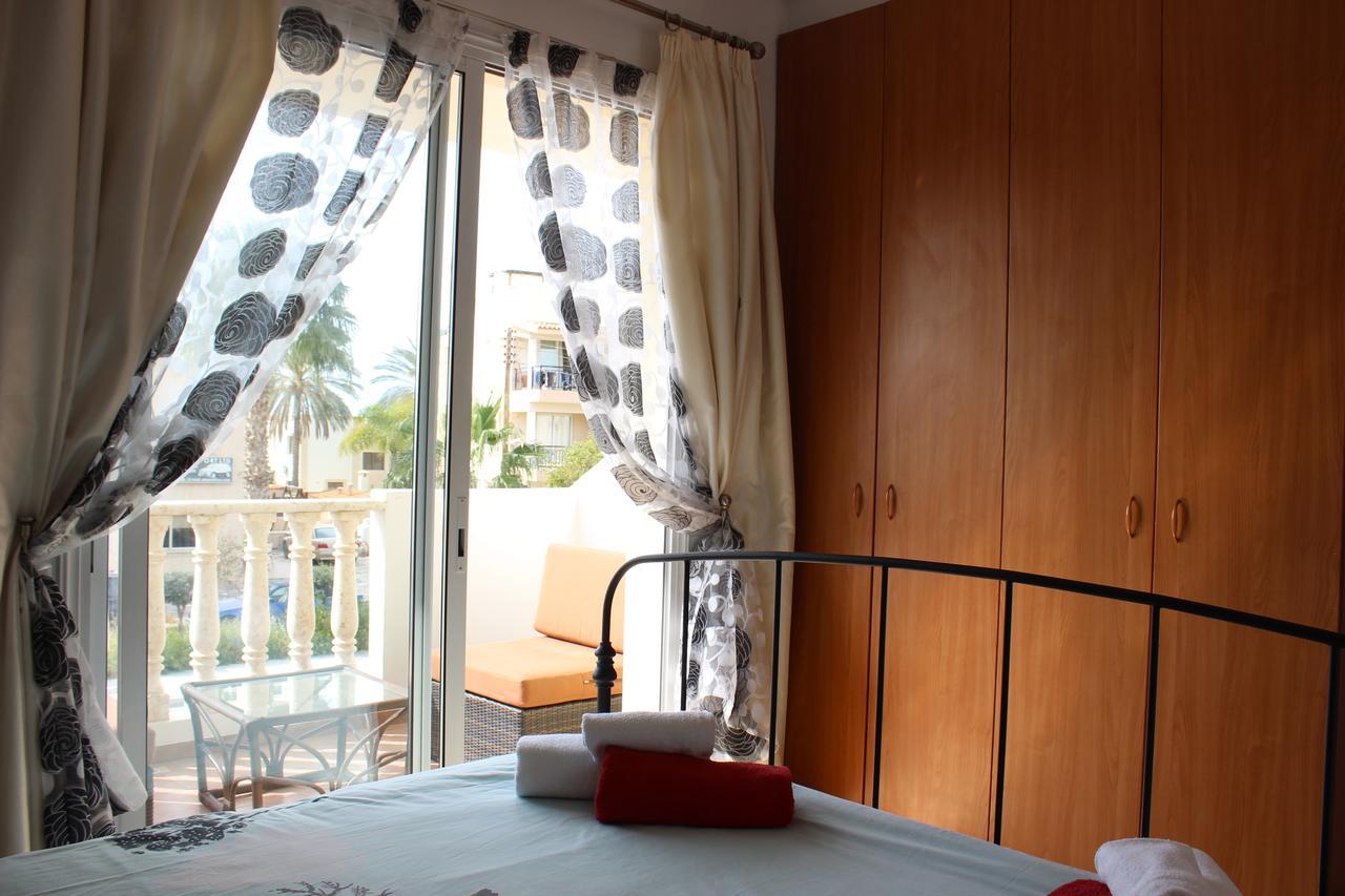 Appartement Diana Townhouse 2 à Paphos Extérieur photo